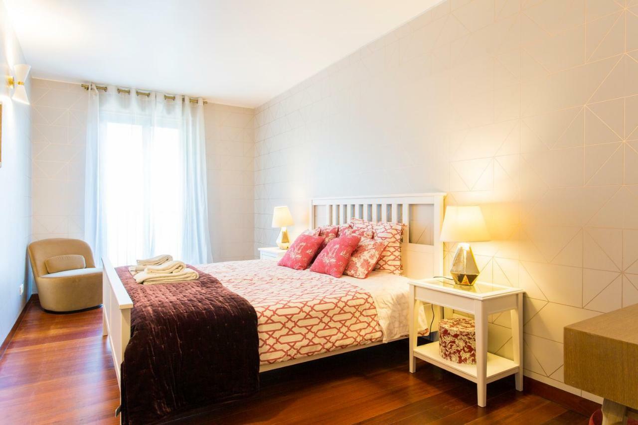 Charming 2-Bedroom Apartment In The City Centre Lisbon Exterior photo