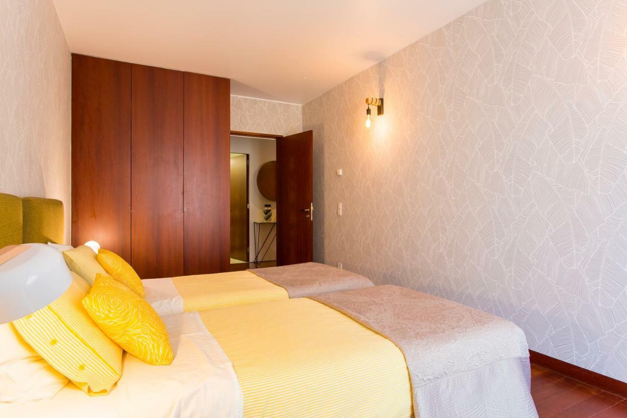 Charming 2-Bedroom Apartment In The City Centre Lisbon Exterior photo